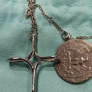 TIFFANY 925 Silver Elsa Peretti Cross  Pendant Necklace On A 16 Inch Ch.